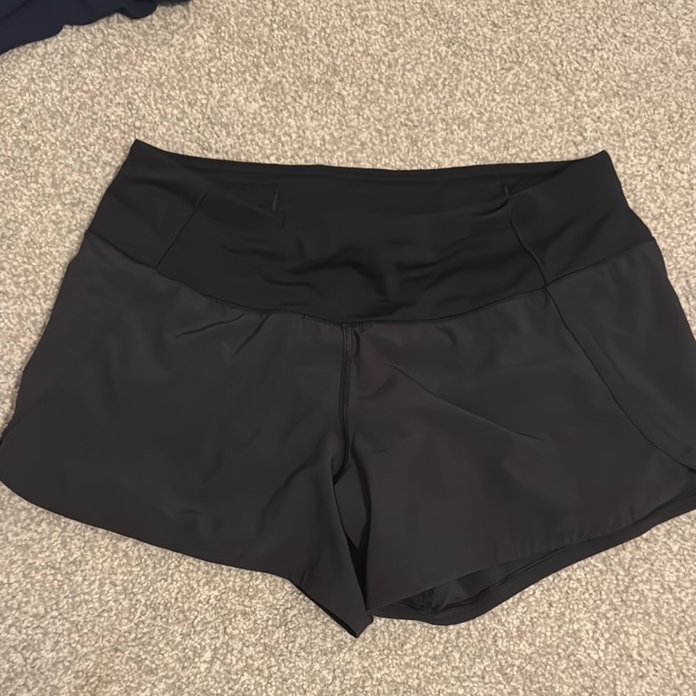 Women's Black Athletic Shorts low rise speed up size 6- black like new